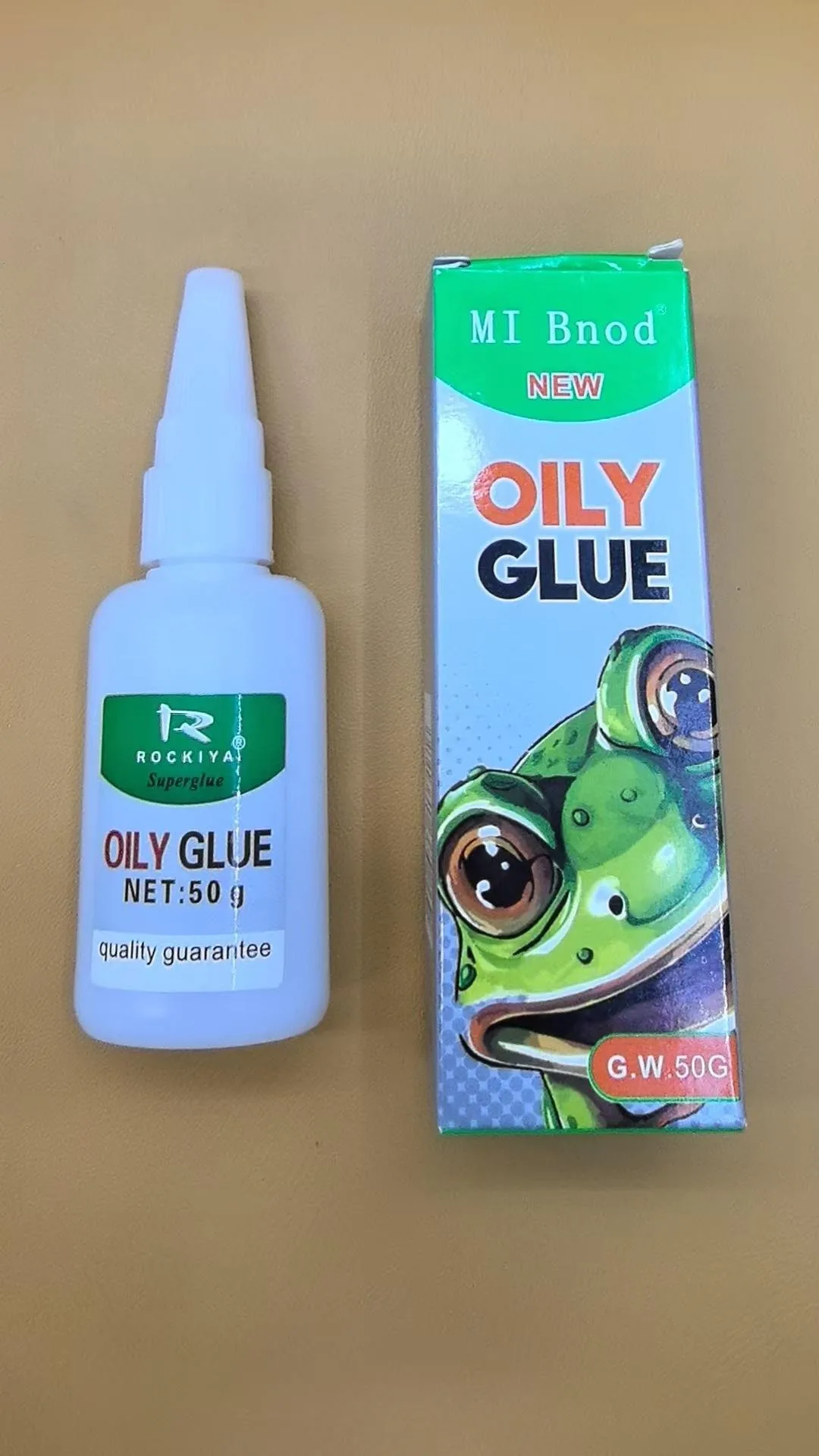 2026/01/1001361763.webp Oily Glue 50g High Performance, Super Glue Multi-Purpose Oily Glue Instant Repair Wood Glass Metal Ceramic - Image 1